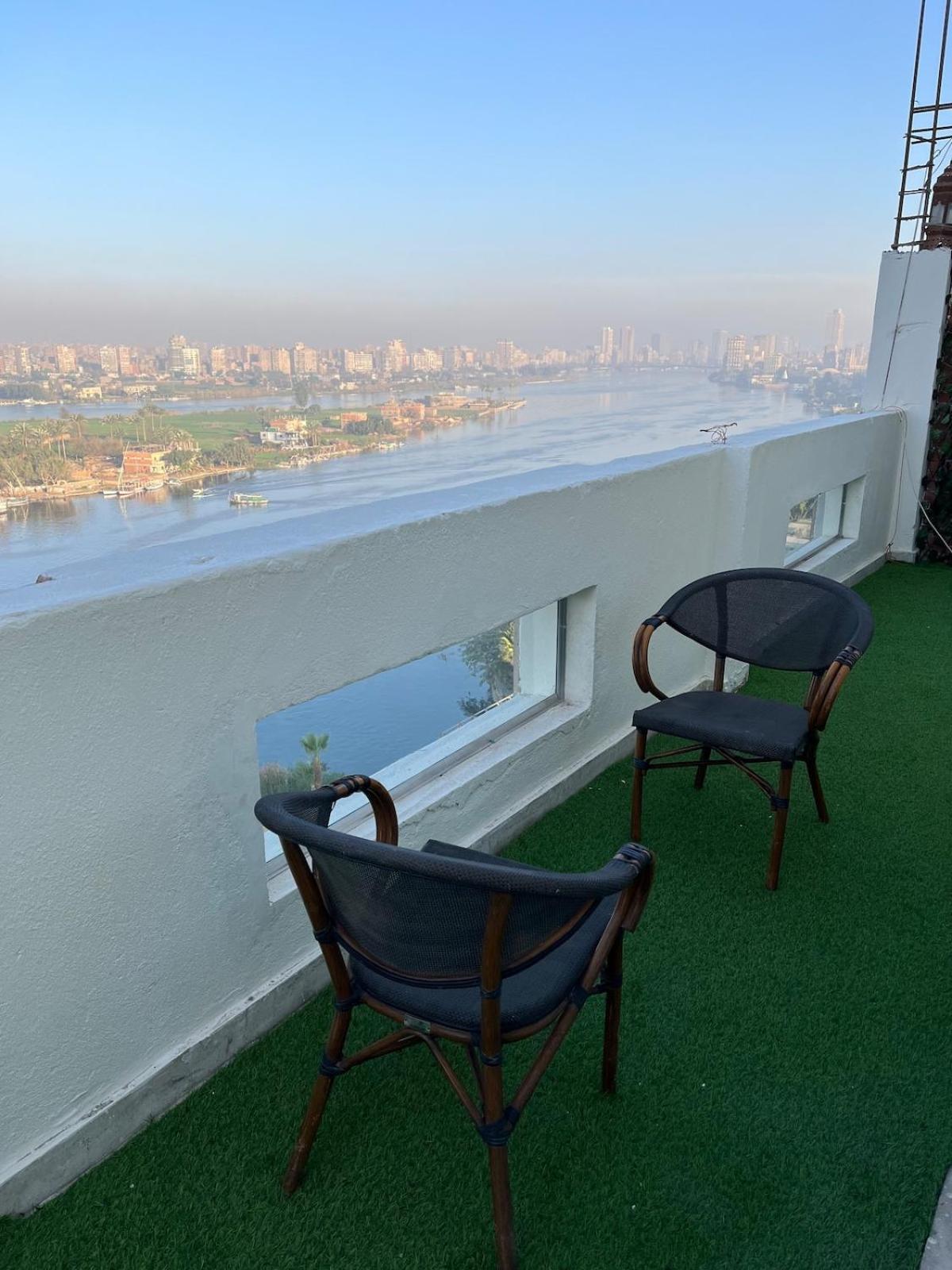 Nile View Panoramic Balcony Holiday home Cairo